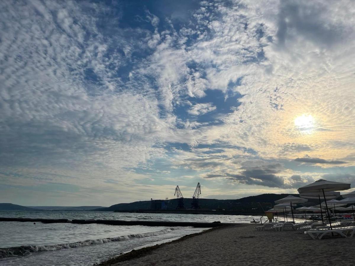 Sea Sky View